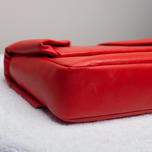 JW Anderson Red Twist Clutch - Picture 3 of 8